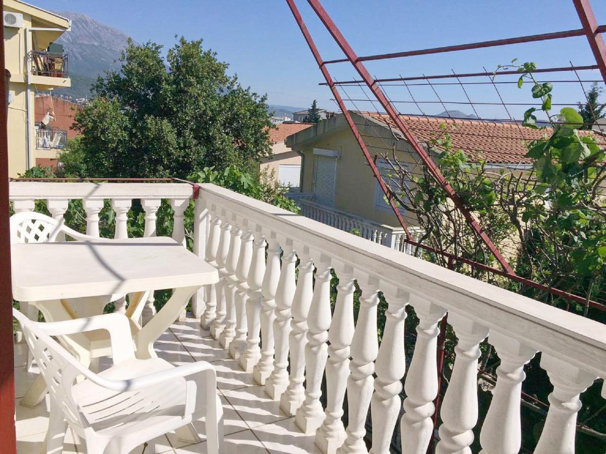 Aparthotel Monterria Бар Экстерьер фото