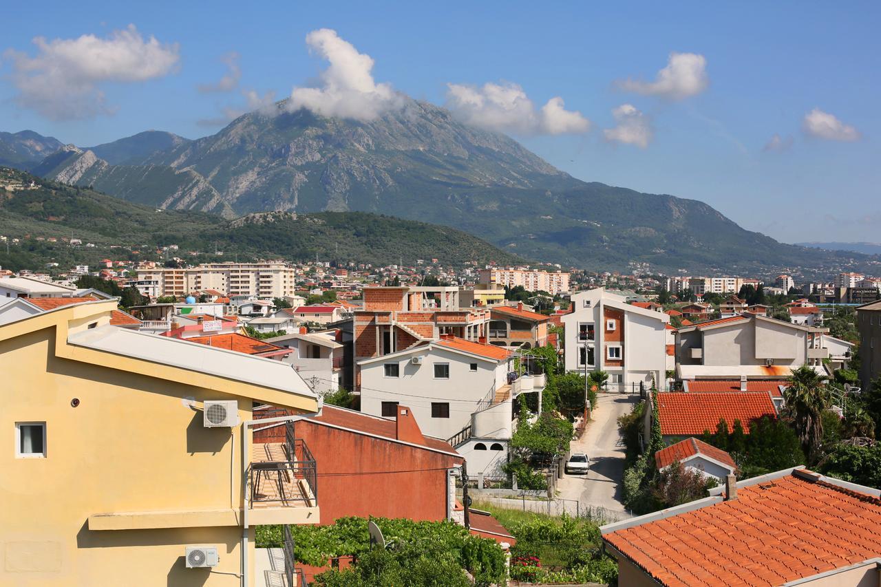 Aparthotel Monterria Бар Экстерьер фото