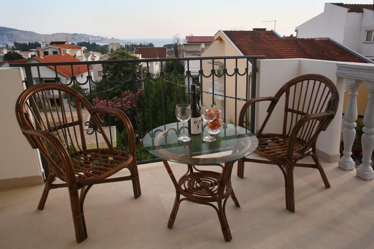 Aparthotel Monterria Бар Экстерьер фото