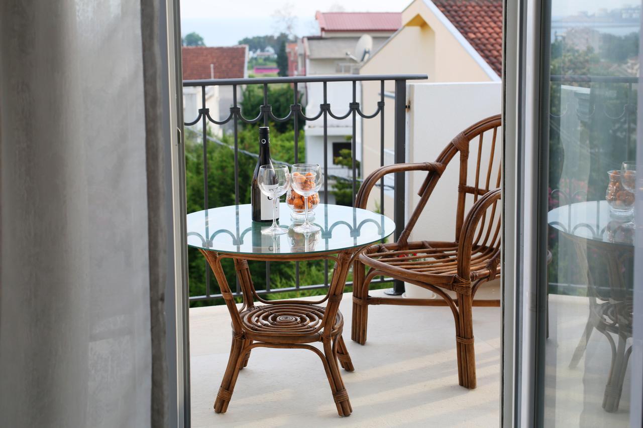 Aparthotel Monterria Бар Экстерьер фото